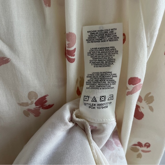 C&C California Peasant floral graphic print blouse, rayon beige boho size 1X - Picture 7 of 8